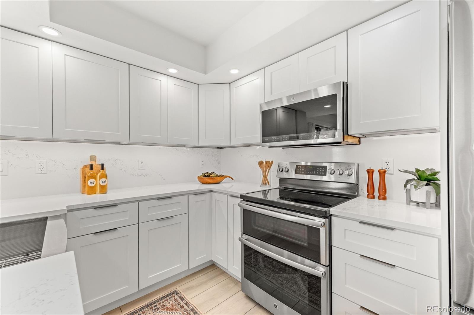MLS Image #12 for 221 s garfield street,denver, Colorado