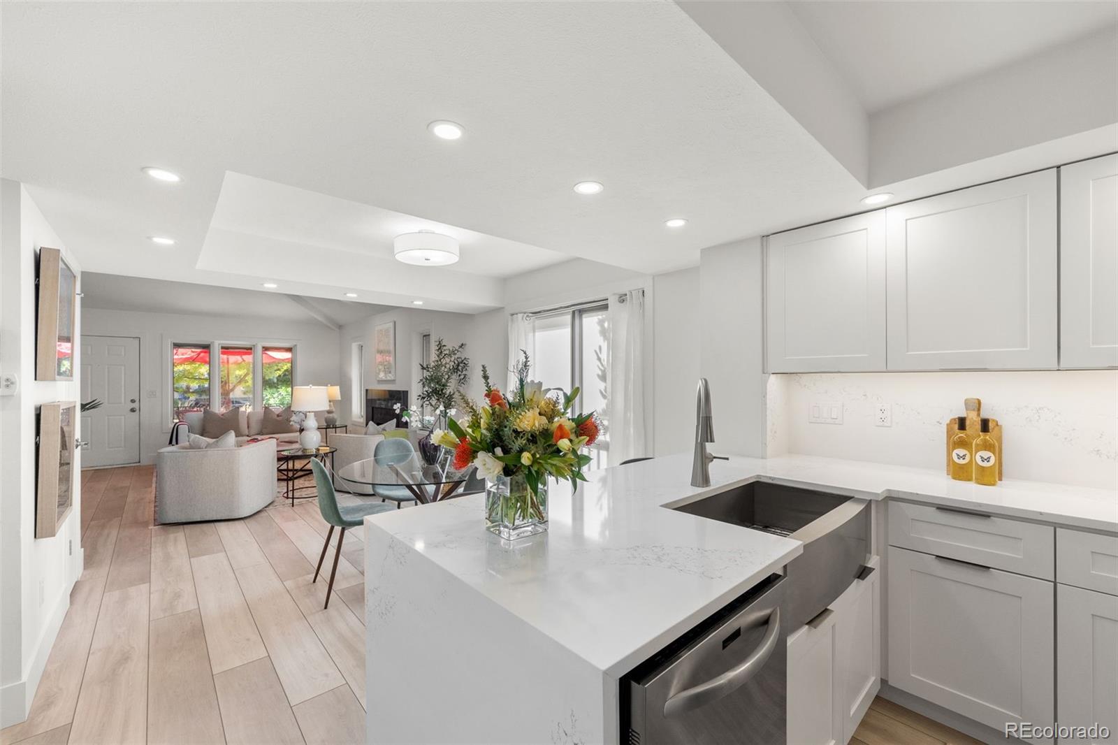 MLS Image #13 for 221 s garfield street,denver, Colorado