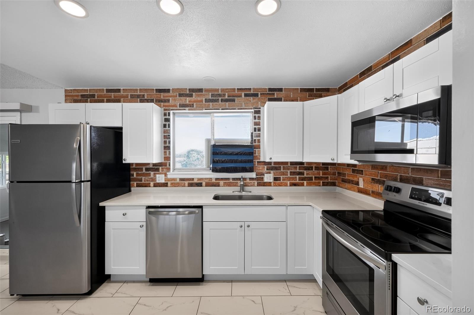 MLS Image #1 for 1902 s truckee street,aurora, Colorado