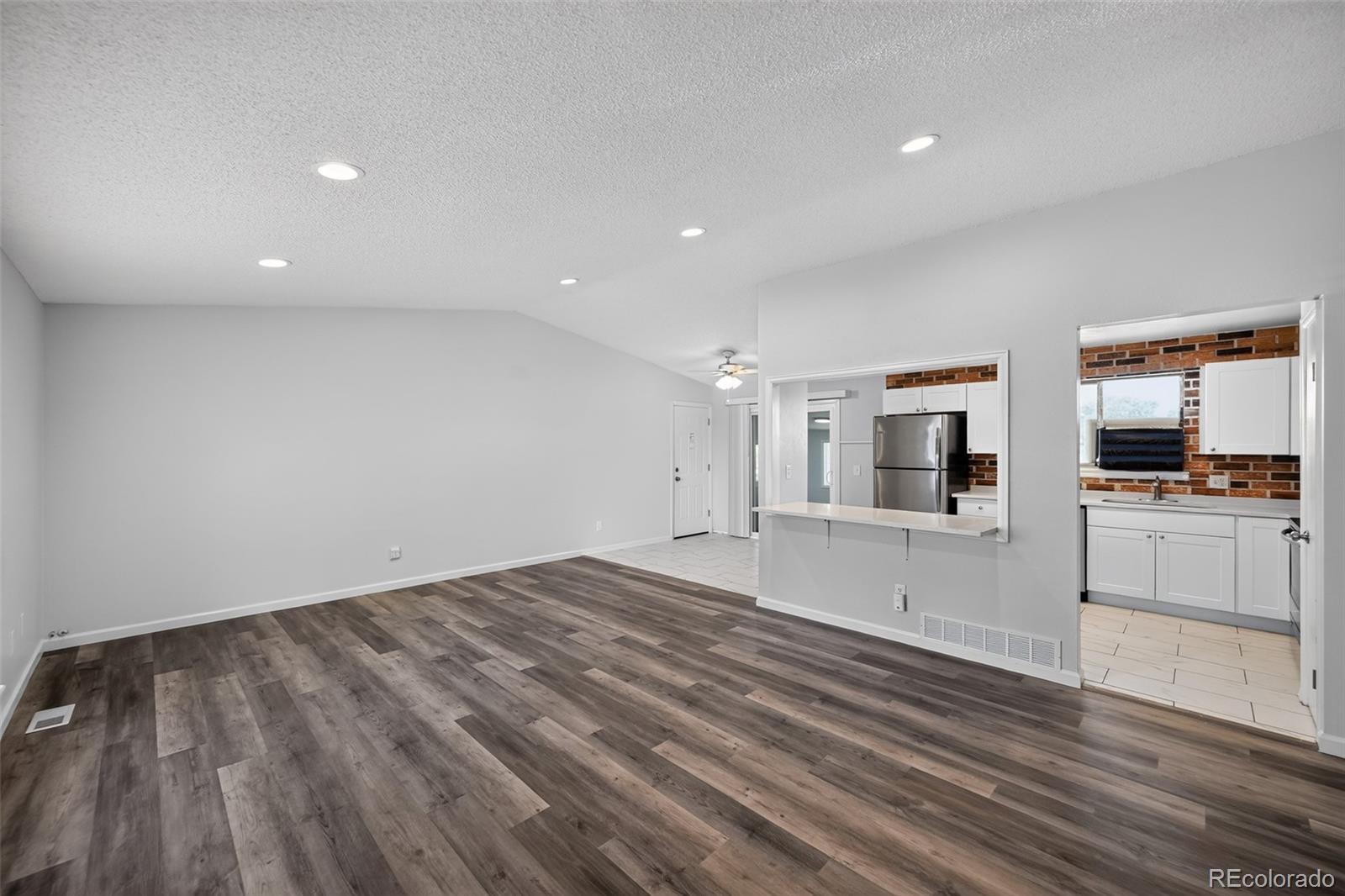 MLS Image #12 for 1902 s truckee street,aurora, Colorado