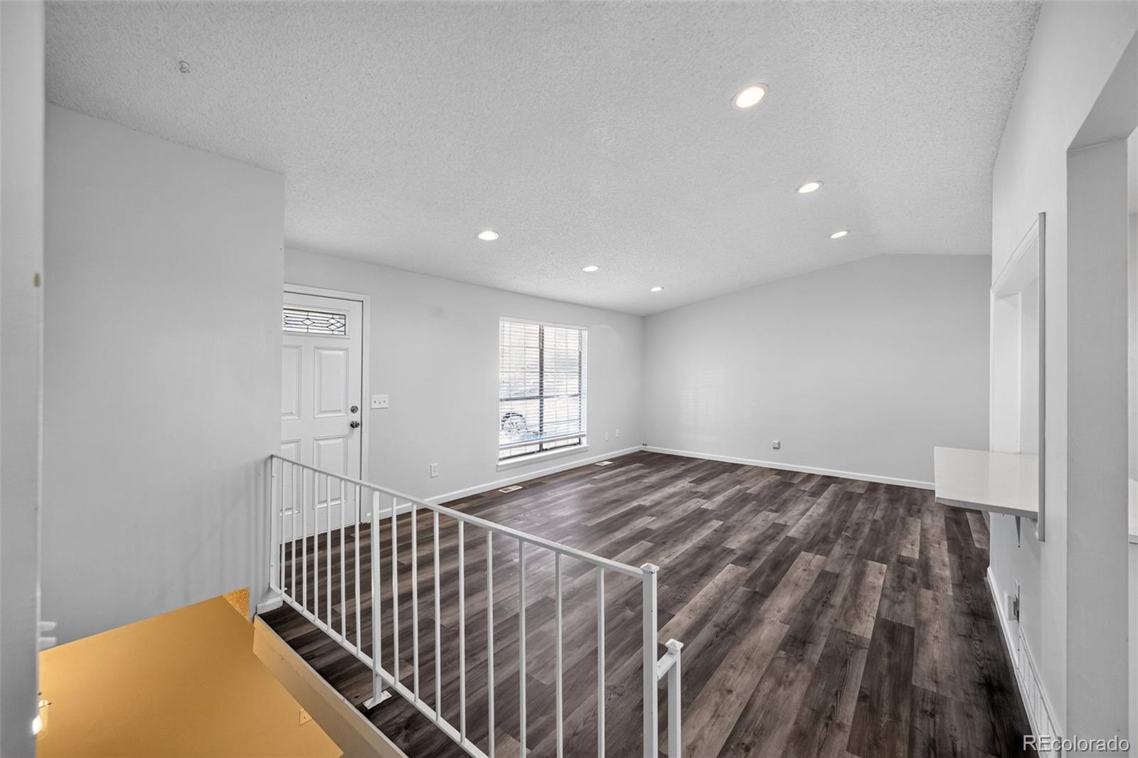 MLS Image #16 for 1902 s truckee street,aurora, Colorado