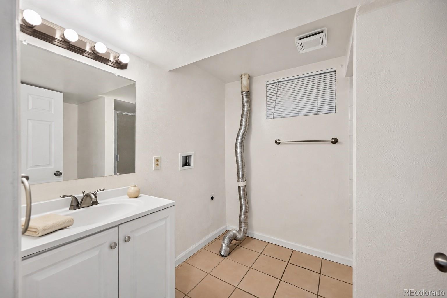 MLS Image #36 for 1902 s truckee street,aurora, Colorado