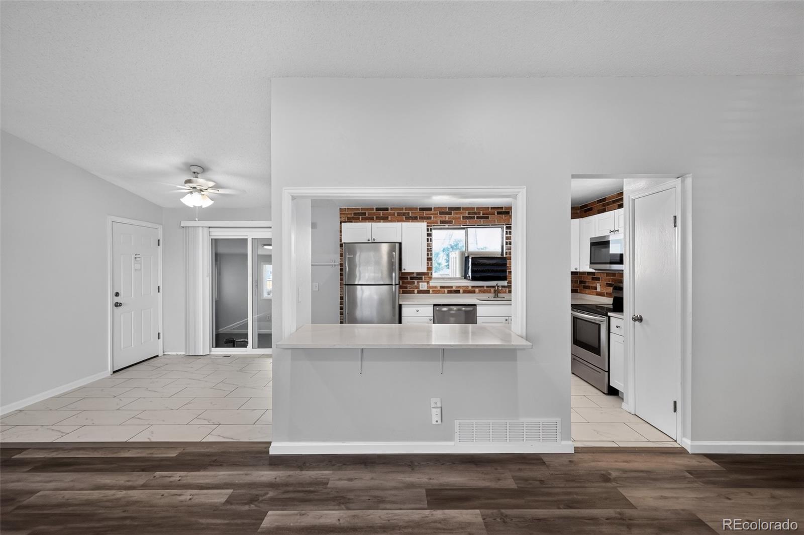 MLS Image #4 for 1902 s truckee street,aurora, Colorado