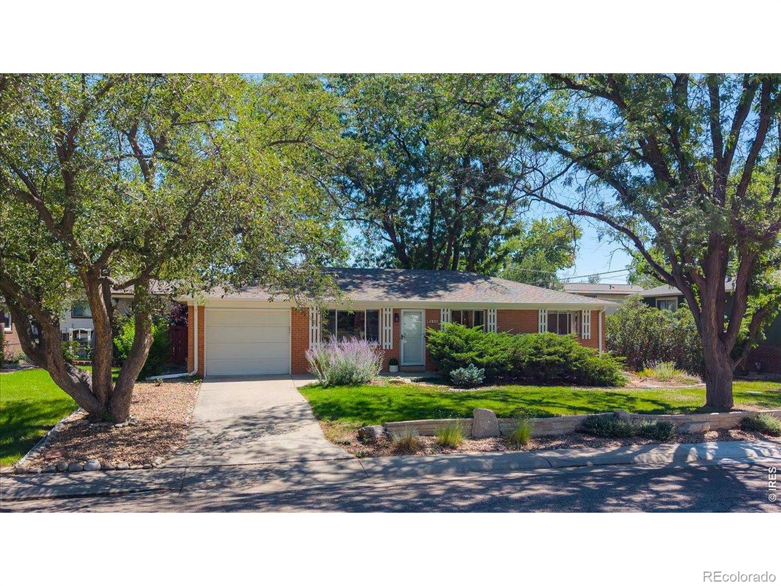 MLS Image #5 for 896  birch street,broomfield, Colorado