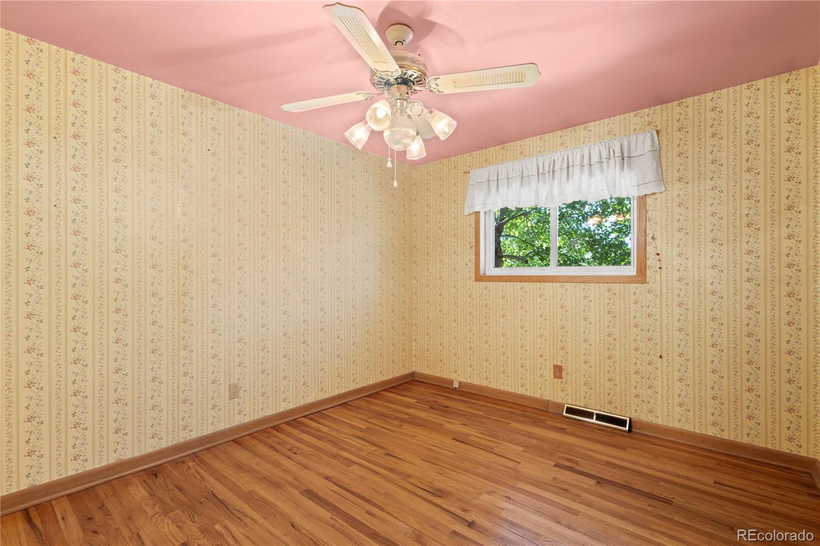 MLS Image #17 for 2773 s mabry way,denver, Colorado