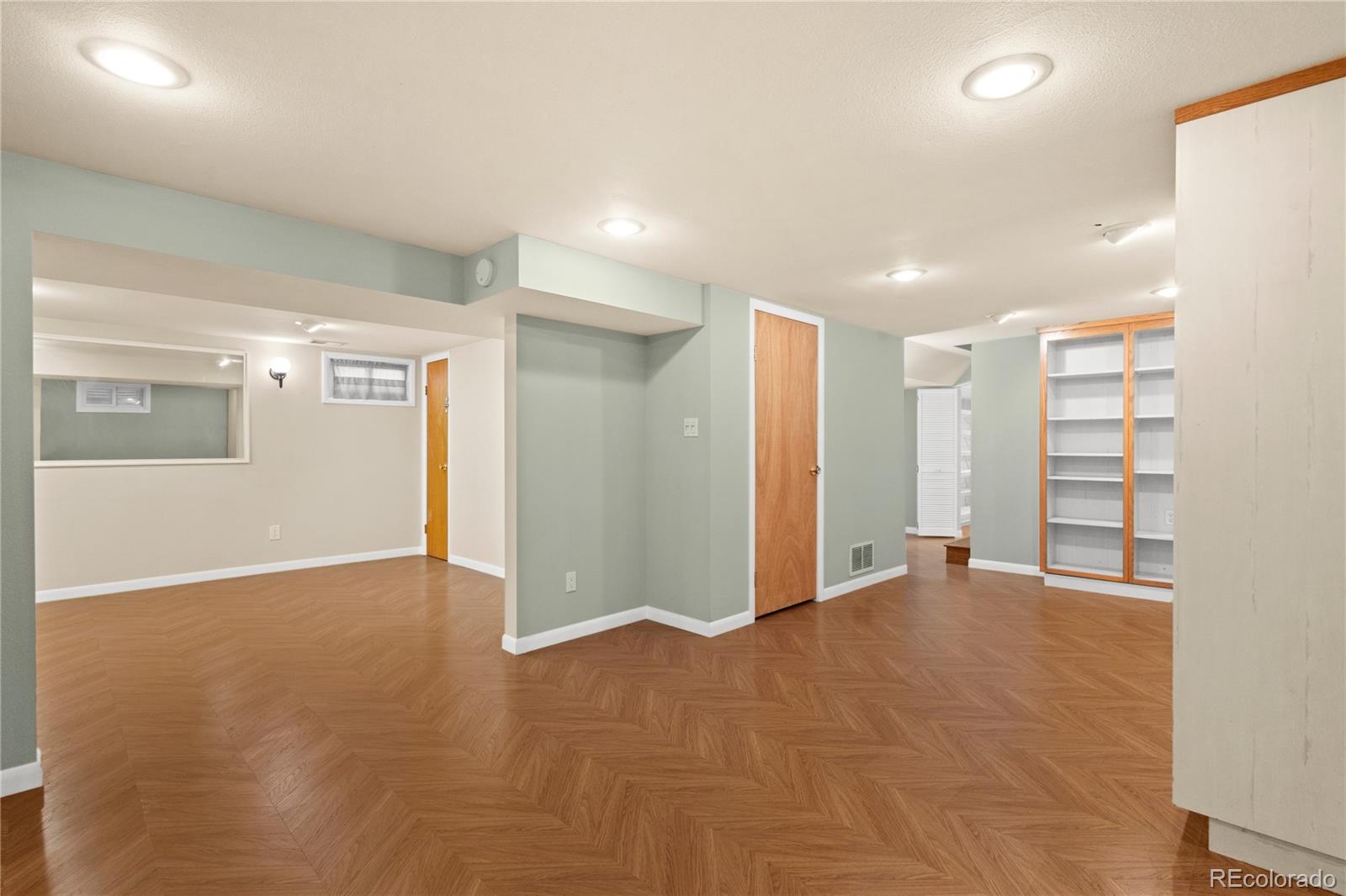 MLS Image #31 for 2773 s mabry way,denver, Colorado