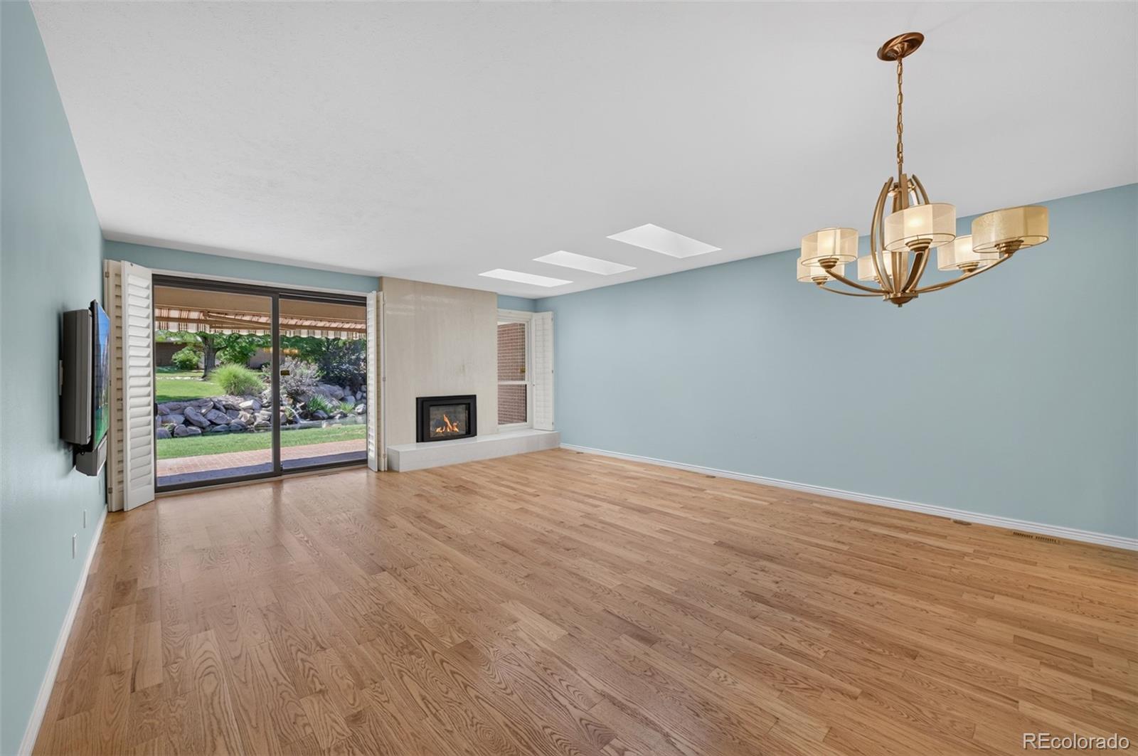 MLS Image #11 for 2800 s university boulevard,denver, Colorado
