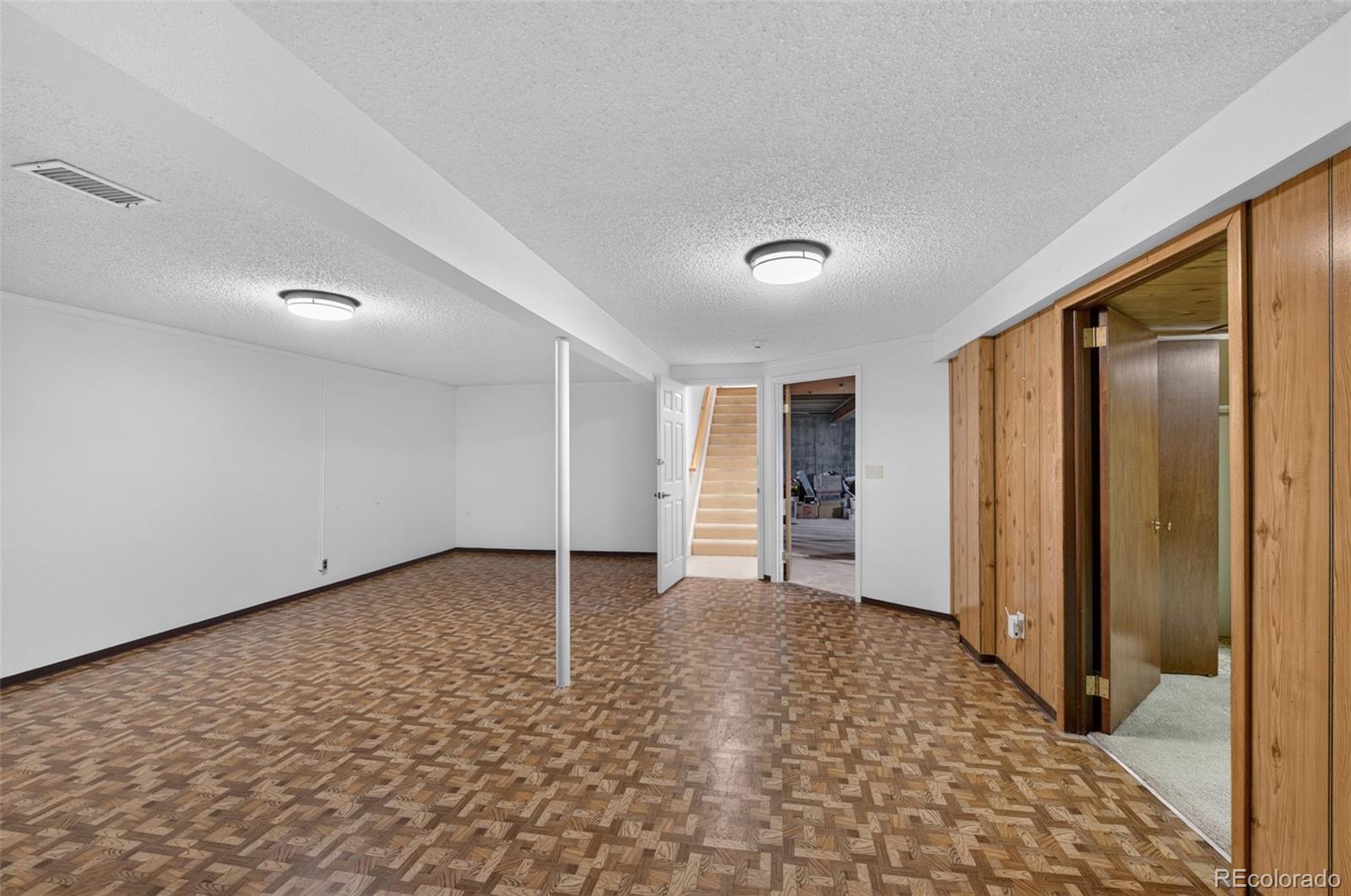 MLS Image #25 for 2800 s university boulevard,denver, Colorado