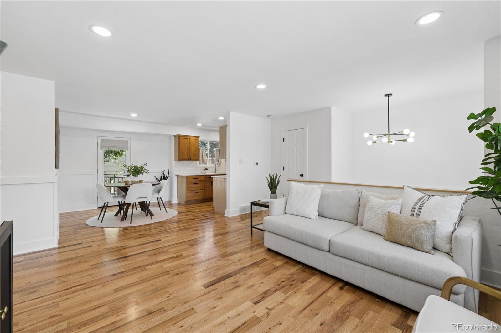MLS Image #4 for 3704  surrey lane,colorado springs, Colorado
