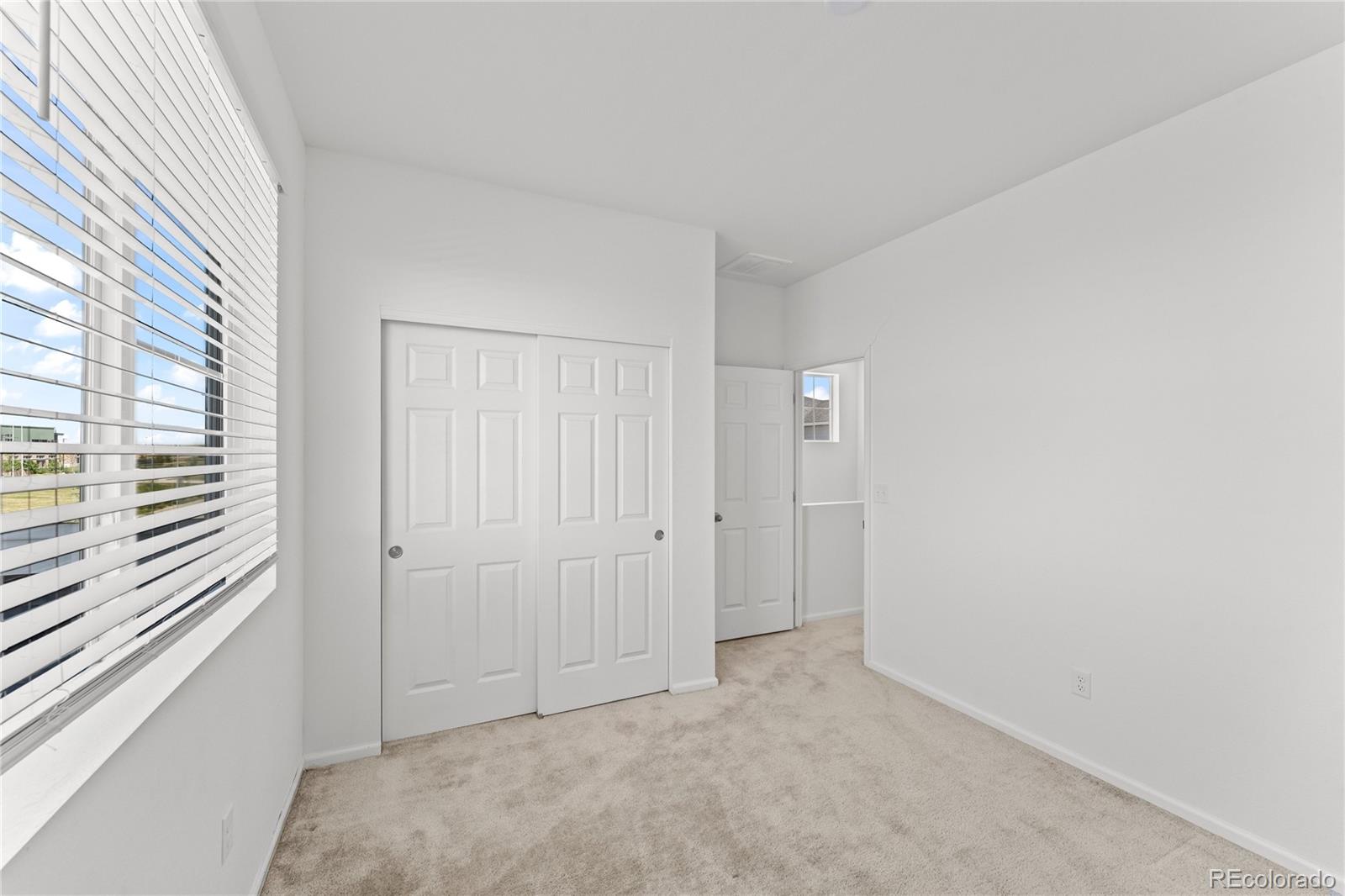 MLS Image #16 for 24223 e 41st avenue,aurora, Colorado