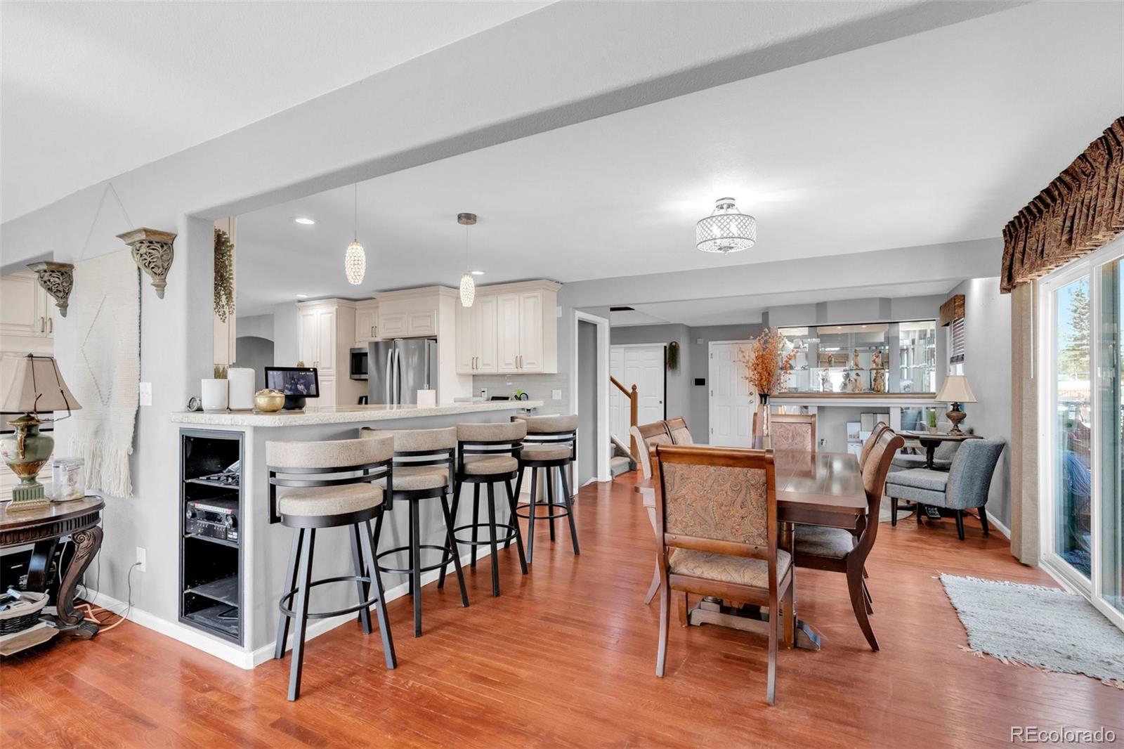 MLS Image #11 for 4860  crown boulevard,denver, Colorado