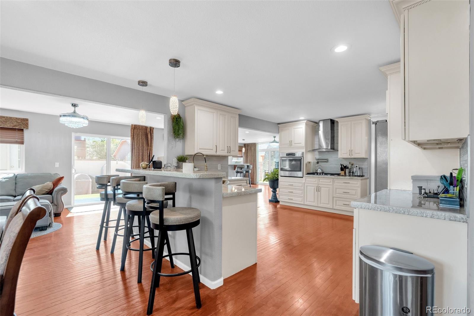 MLS Image #14 for 4860  crown boulevard,denver, Colorado