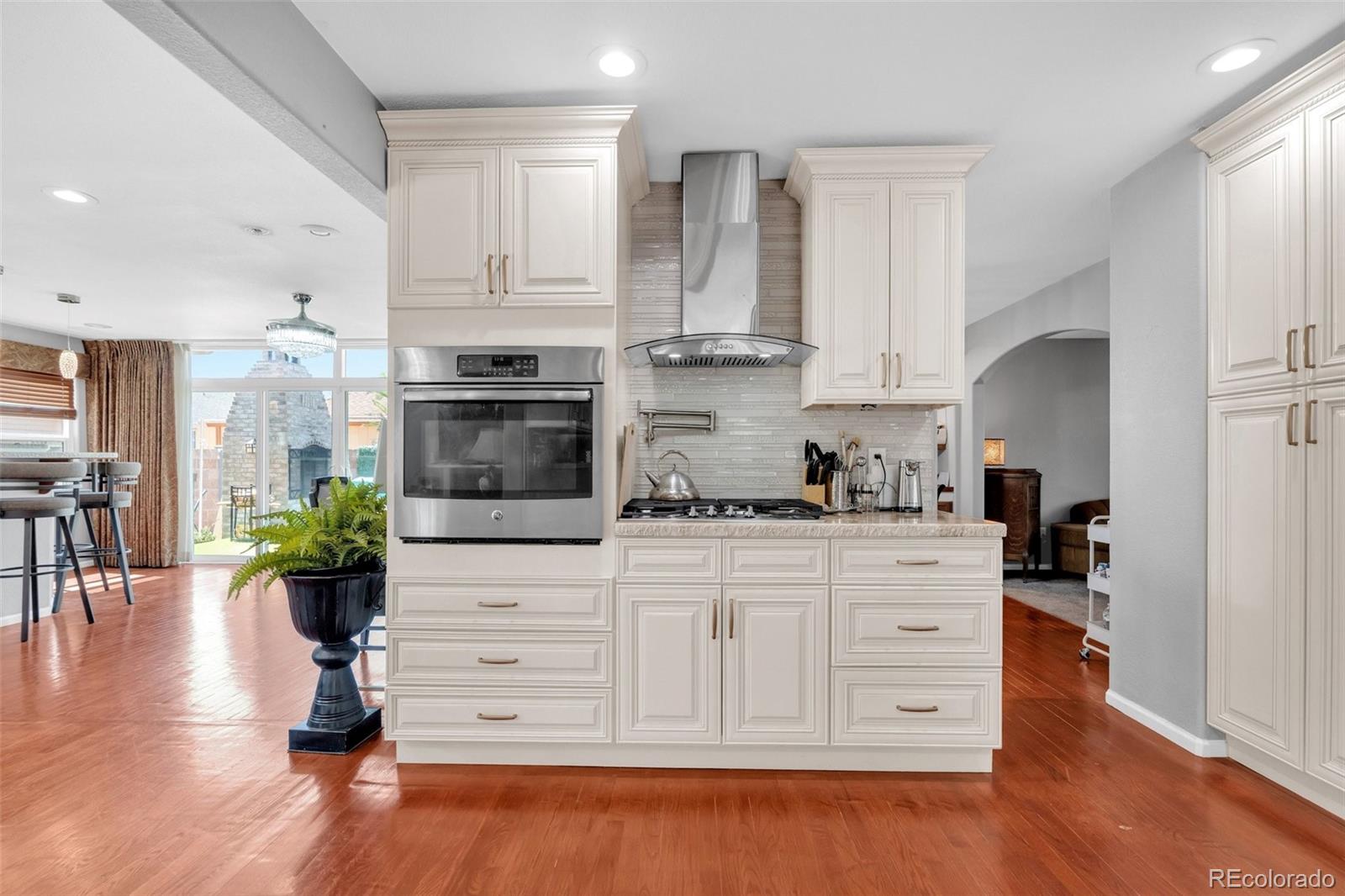 MLS Image #18 for 4860  crown boulevard,denver, Colorado