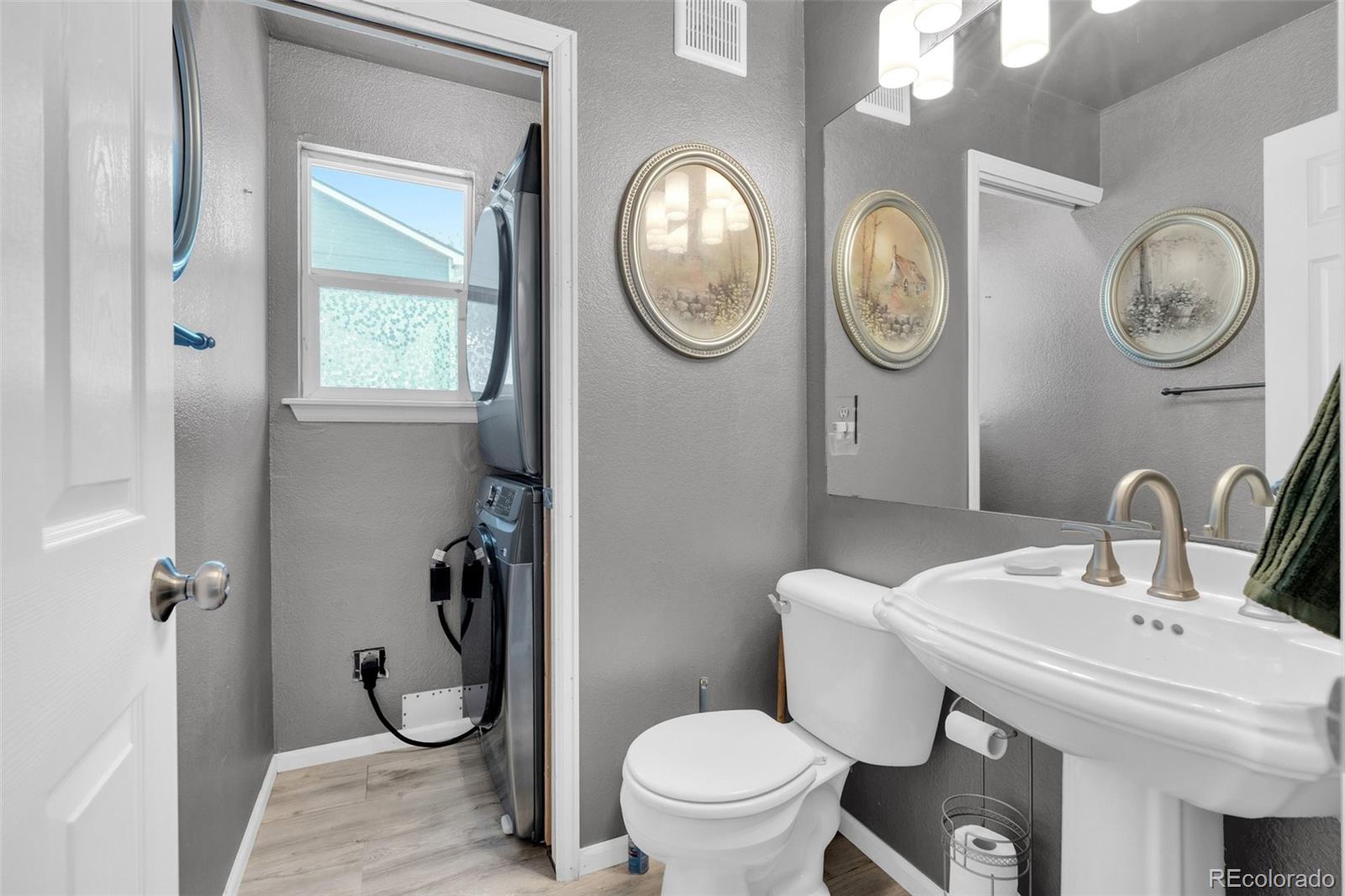 MLS Image #29 for 4860  crown boulevard,denver, Colorado