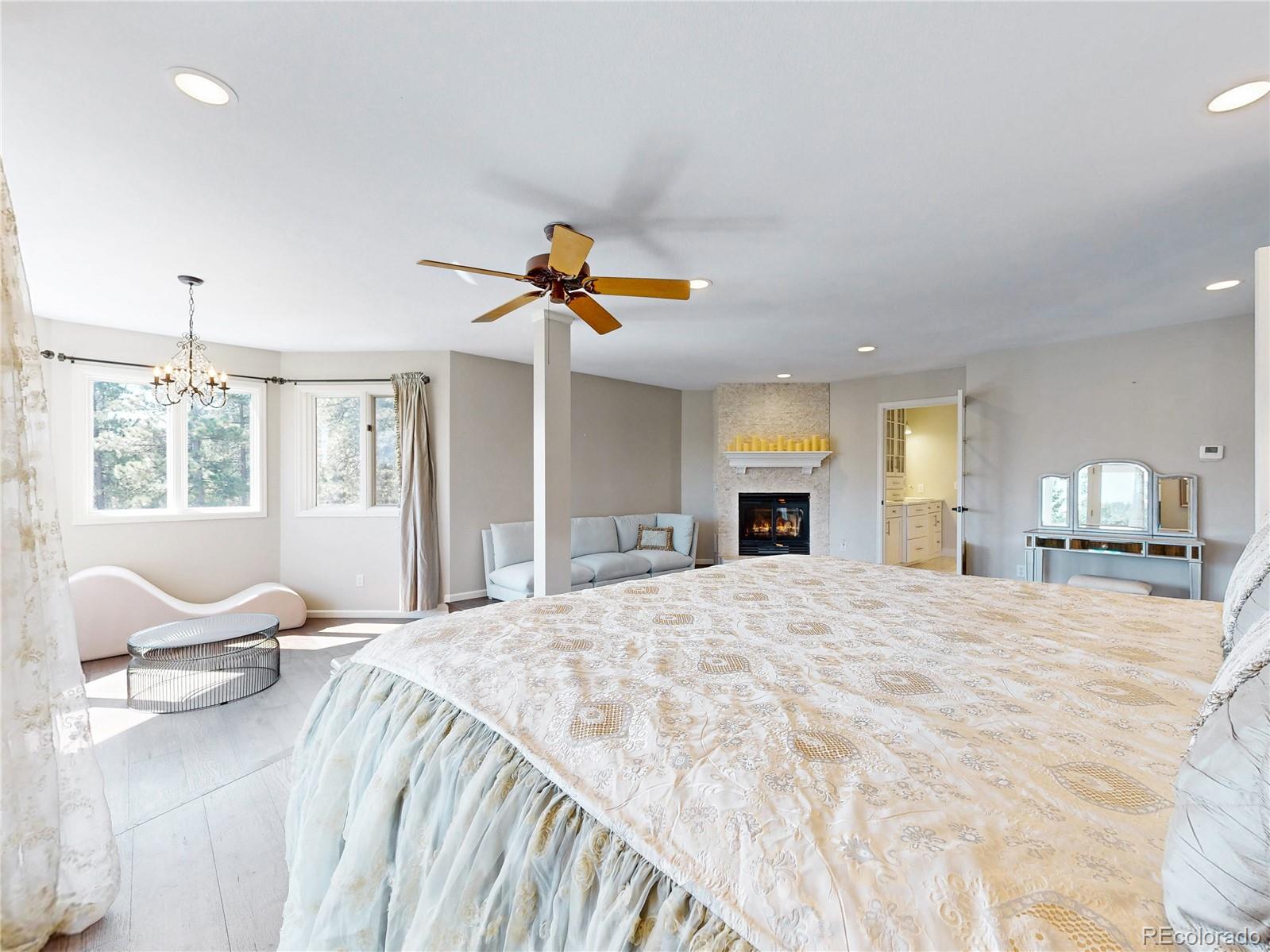 MLS Image #16 for 7692  surrey drive,morrison, Colorado