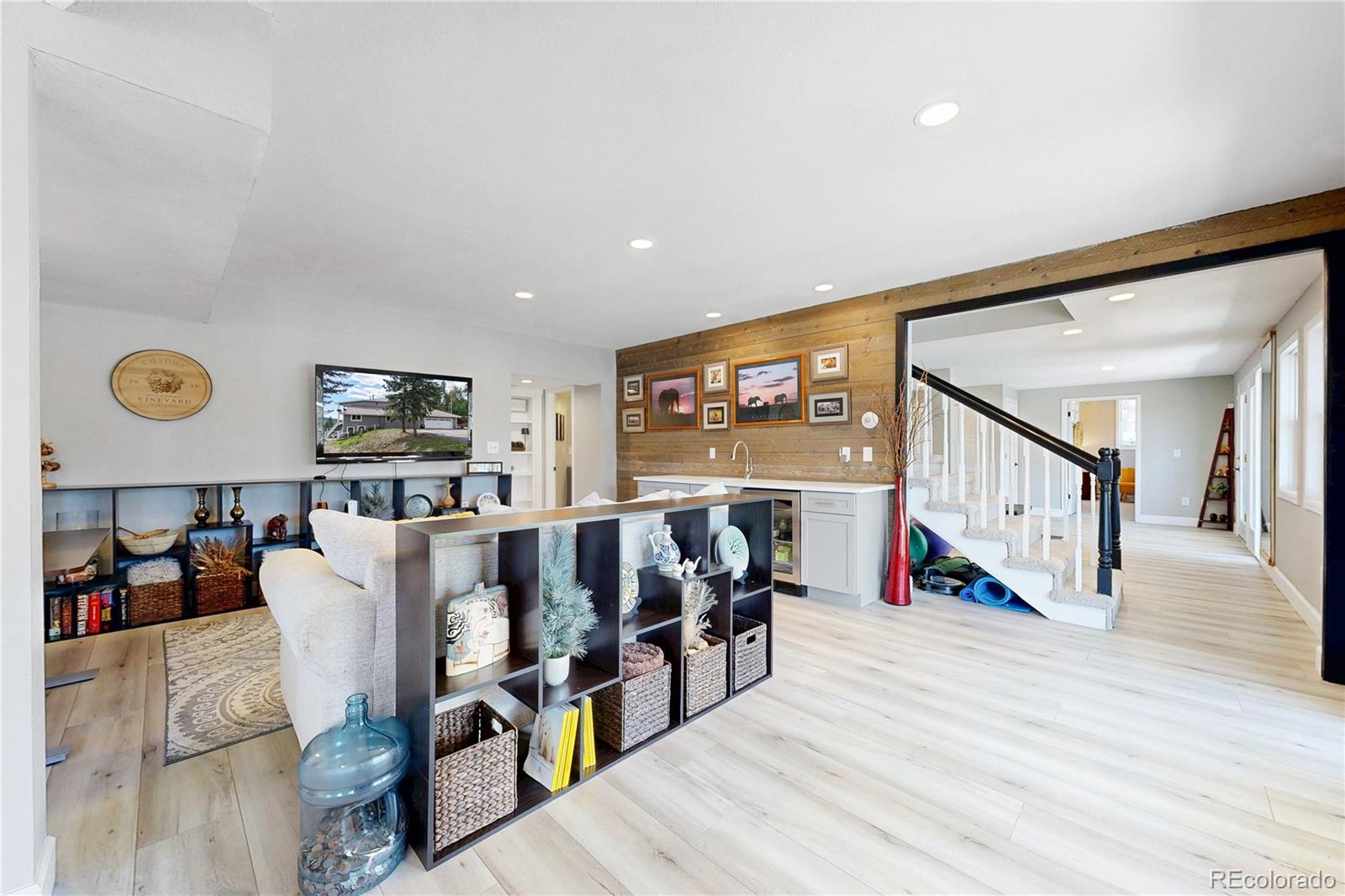 MLS Image #29 for 7692  surrey drive,morrison, Colorado