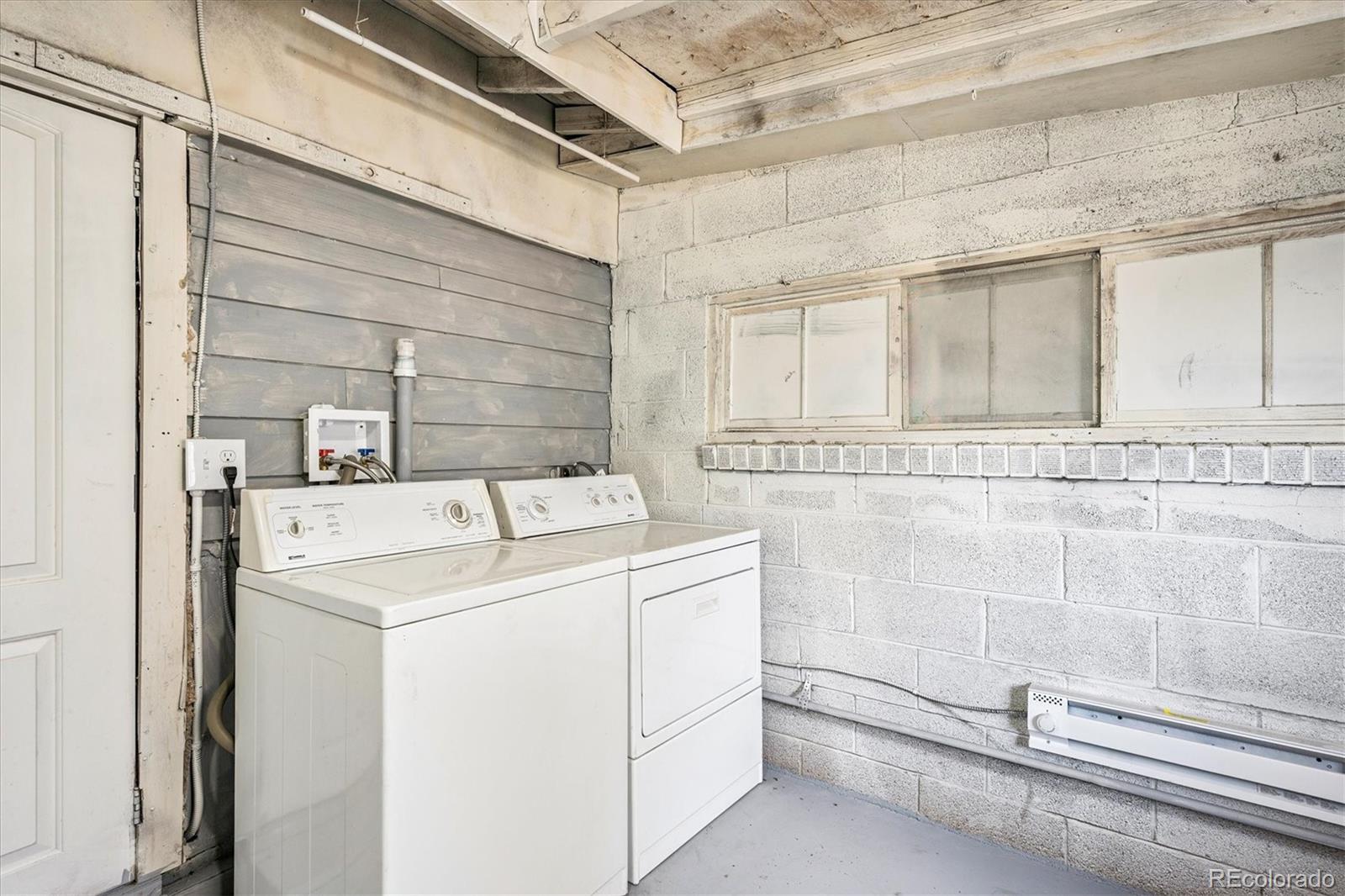 MLS Image #13 for 2110  eagle circle,aurora, Colorado