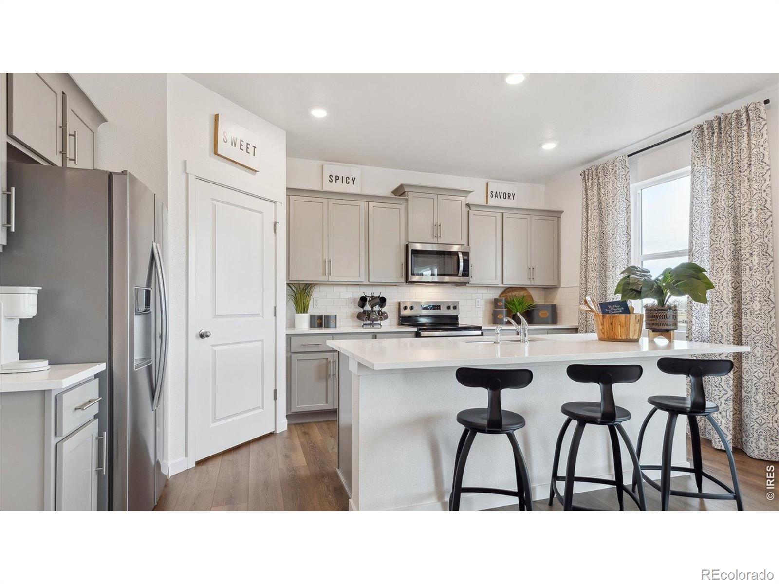 MLS Image #1 for 13921  garnet drive,mead, Colorado