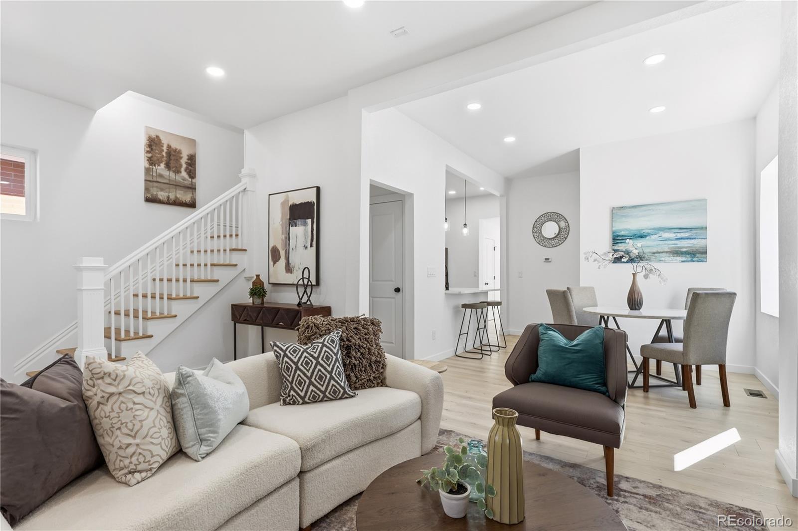MLS Image #11 for 662 s logan street,denver, Colorado