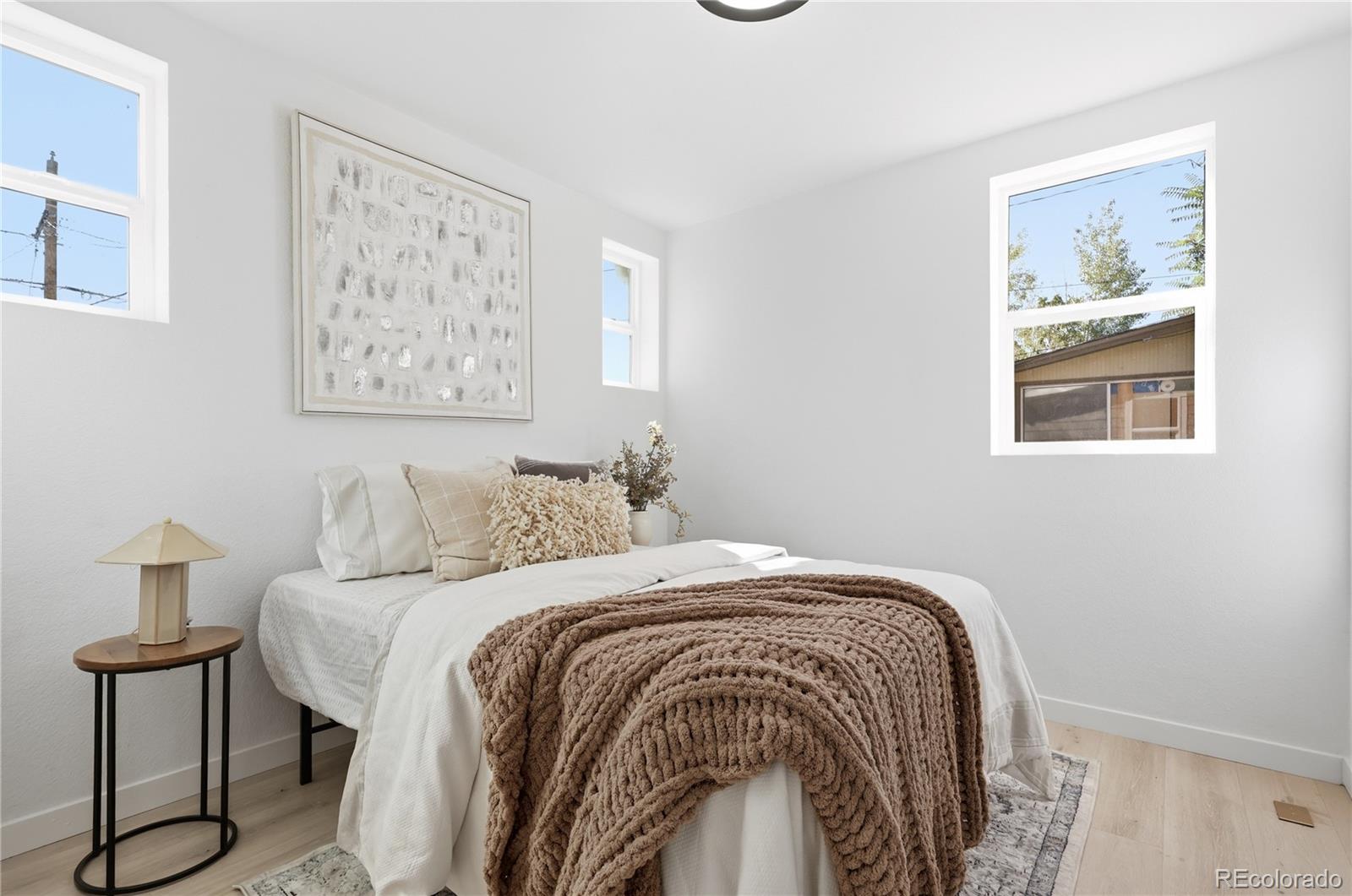 MLS Image #22 for 662 s logan street,denver, Colorado