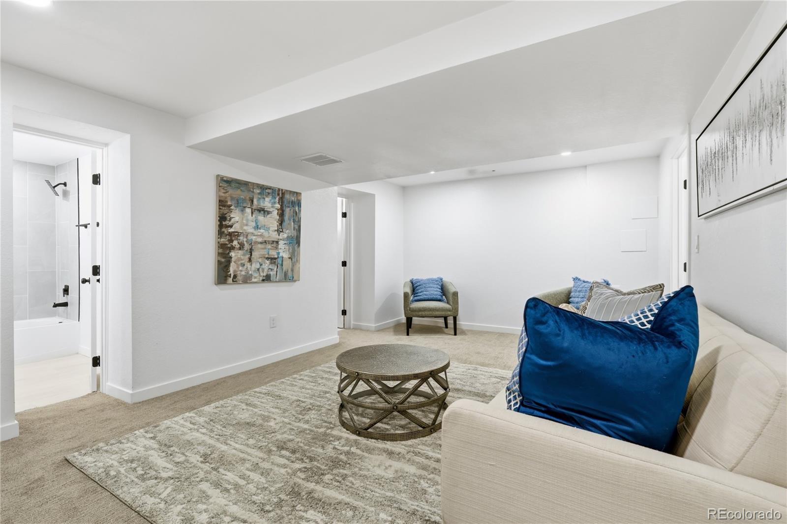 MLS Image #31 for 662 s logan street,denver, Colorado