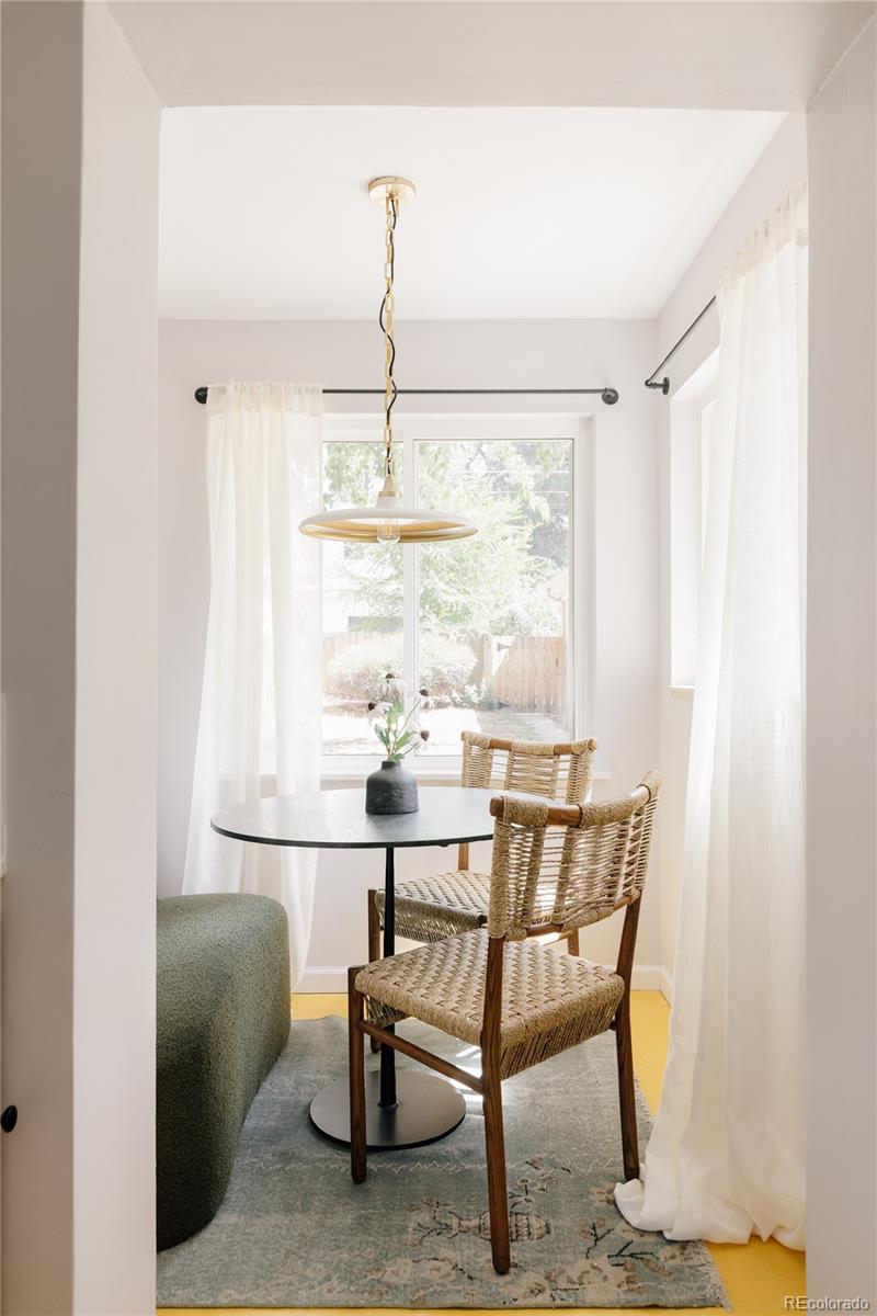MLS Image #12 for 1120 n locust street,denver, Colorado