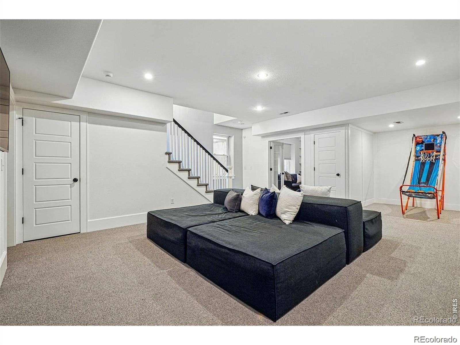 MLS Image #29 for 201 s lafayette street,denver, Colorado
