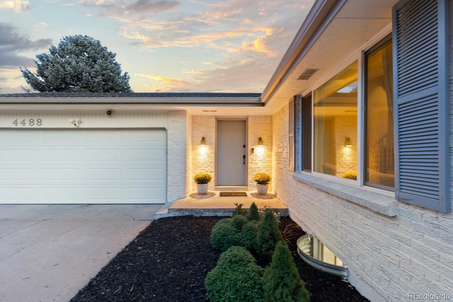 MLS Image #3 for 4488 e lake circle,centennial, Colorado
