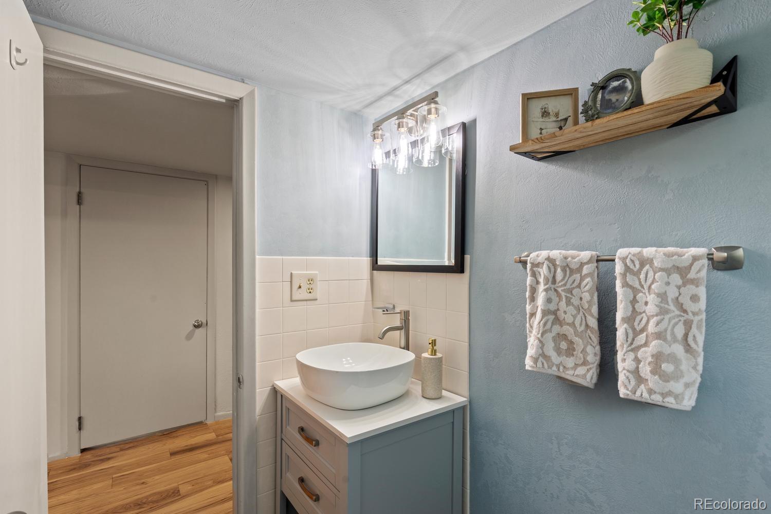 MLS Image #38 for 4488 e lake circle,centennial, Colorado