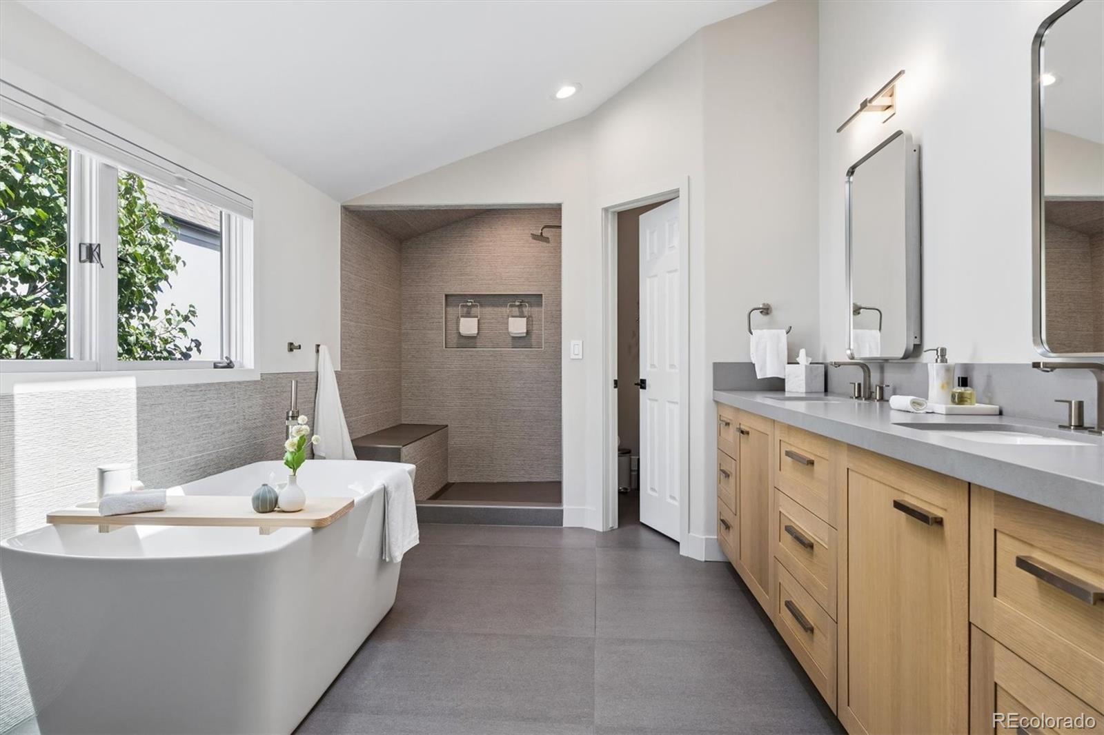 MLS Image #28 for 544  monroe street,denver, Colorado