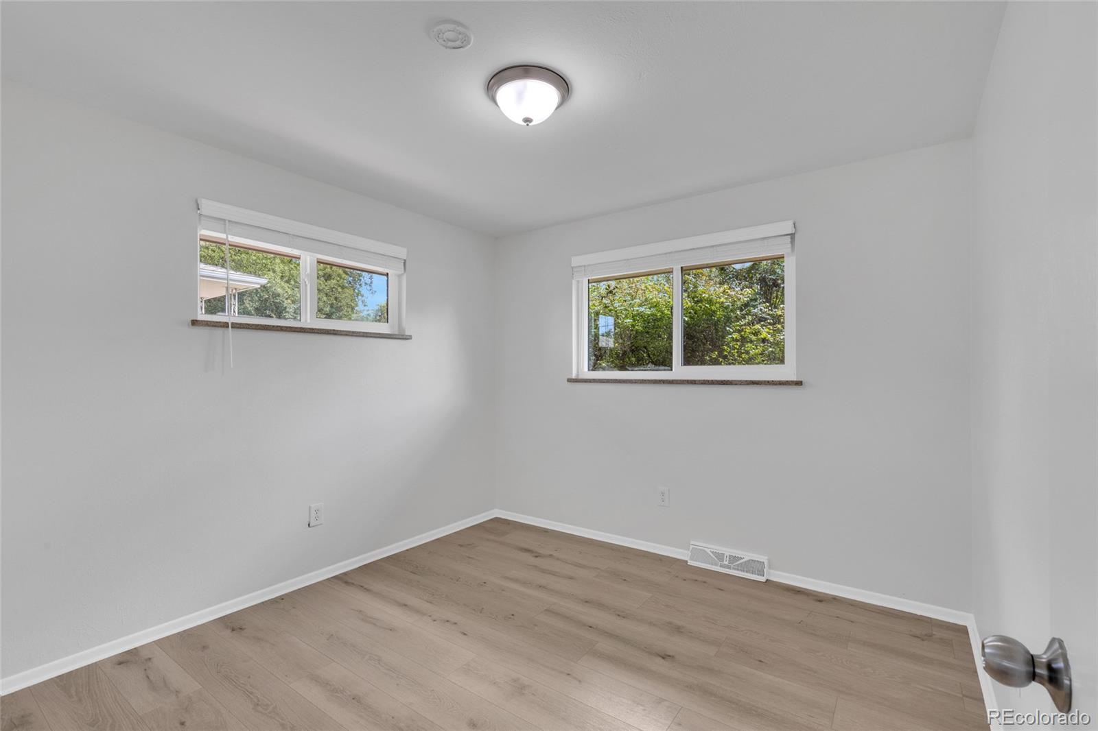 MLS Image #19 for 2921 e colorado avenue,denver, Colorado