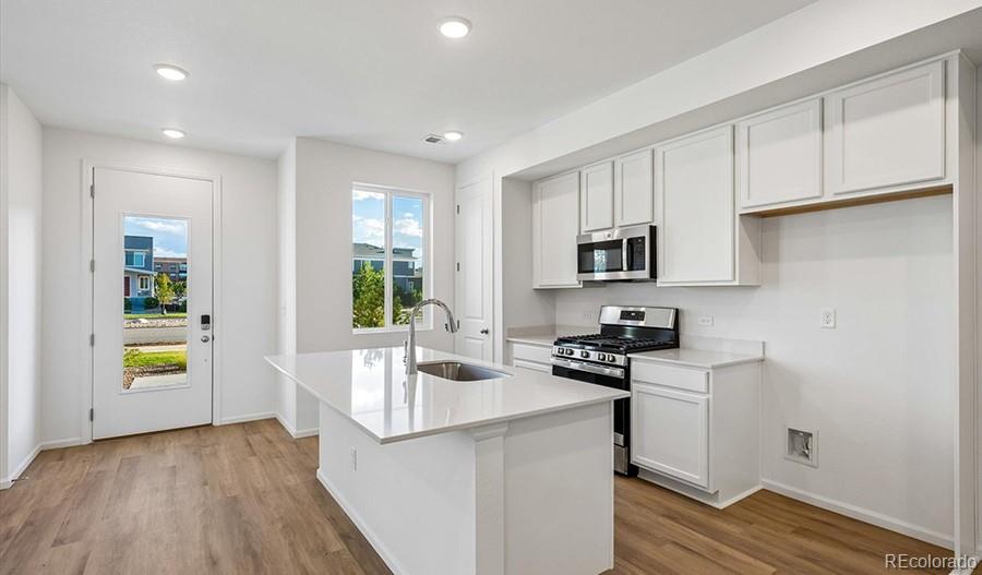MLS Image #2 for 17185 e alameda parkway,aurora, Colorado