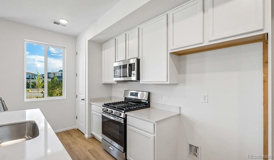 MLS Image #5 for 17185 e alameda parkway,aurora, Colorado