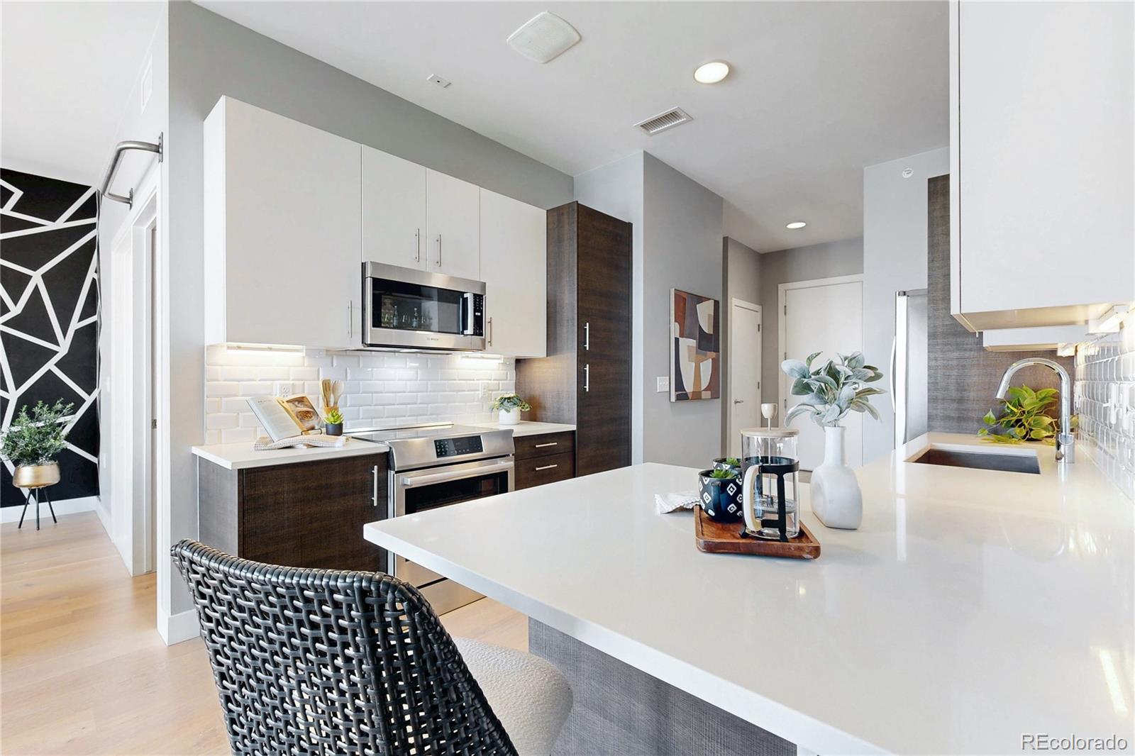 MLS Image #10 for 2525  arapahoe street rd305,denver, Colorado