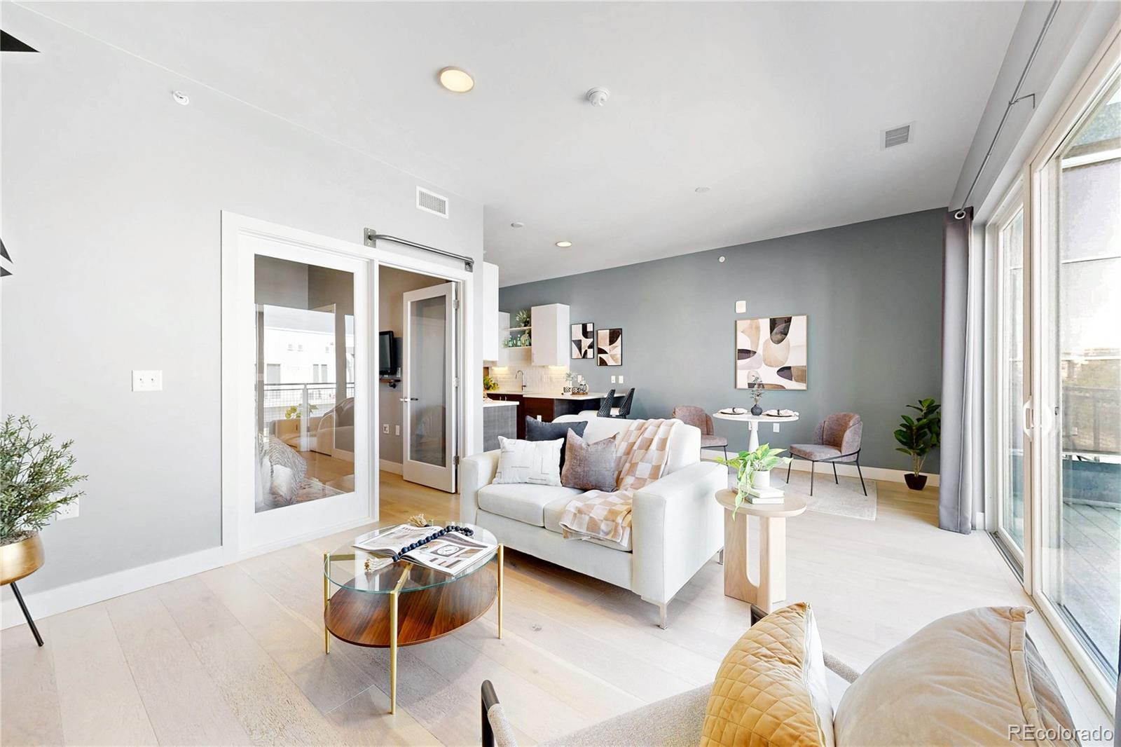 MLS Image #4 for 2525  arapahoe street rd305,denver, Colorado