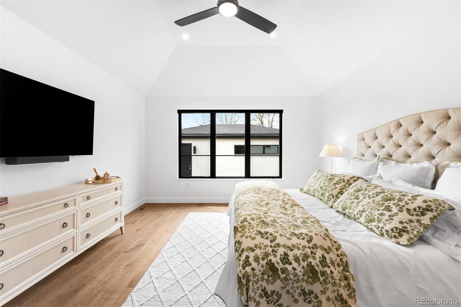 MLS Image #15 for 2697 s clayton street,denver, Colorado