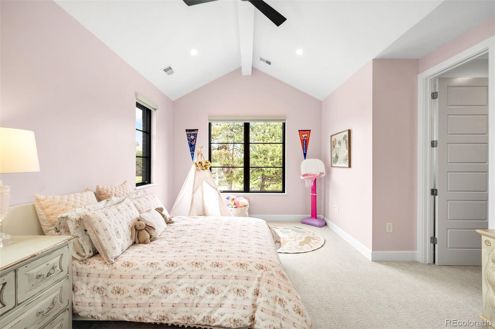 MLS Image #26 for 2697 s clayton street,denver, Colorado