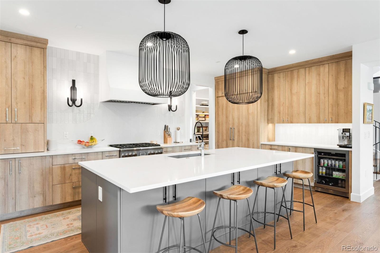 MLS Image #3 for 2697 s clayton street,denver, Colorado
