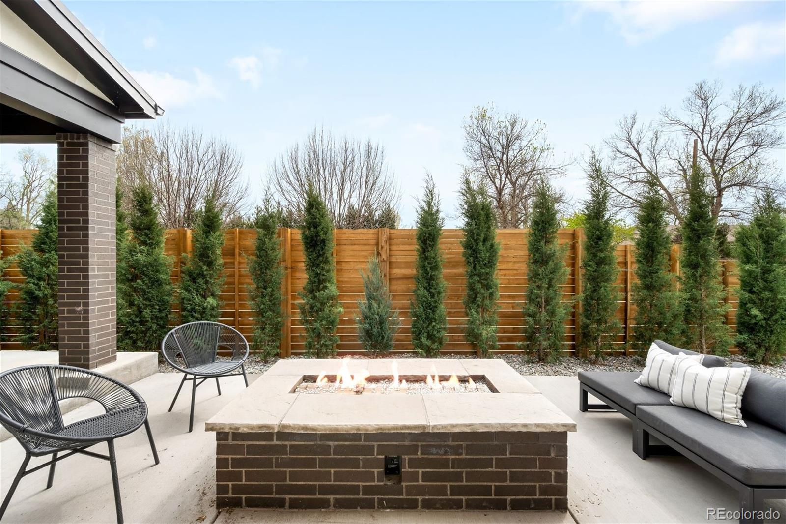 MLS Image #38 for 2697 s clayton street,denver, Colorado