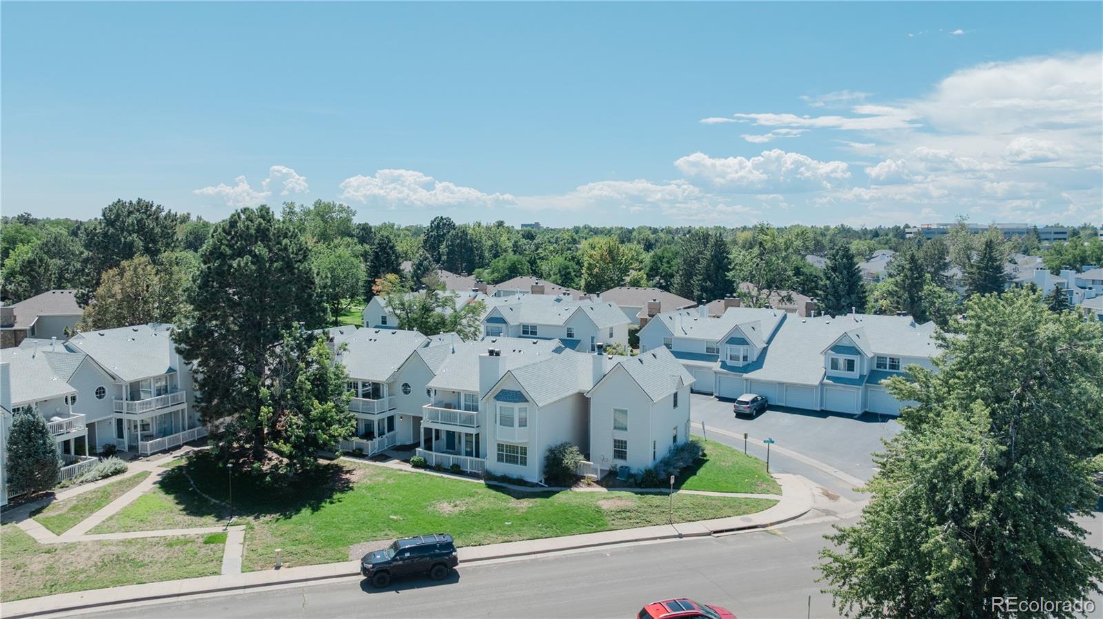 MLS Image #0 for 12524 e pacific circle,aurora, Colorado