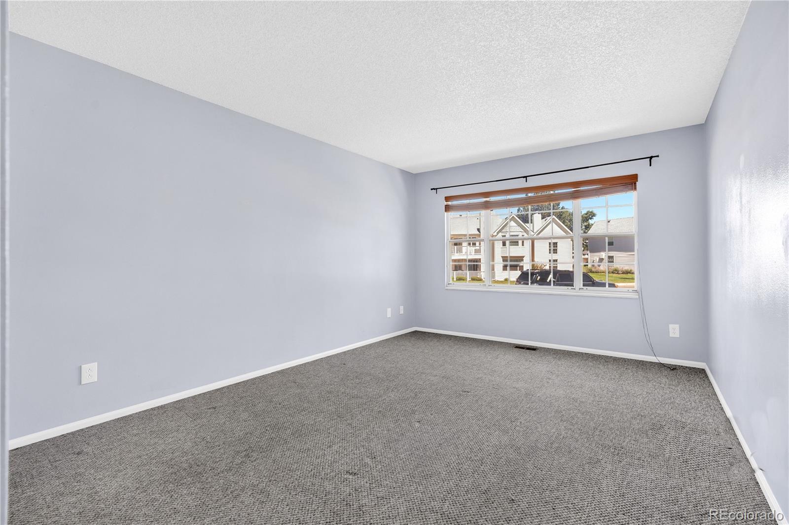 MLS Image #13 for 12524 e pacific circle,aurora, Colorado