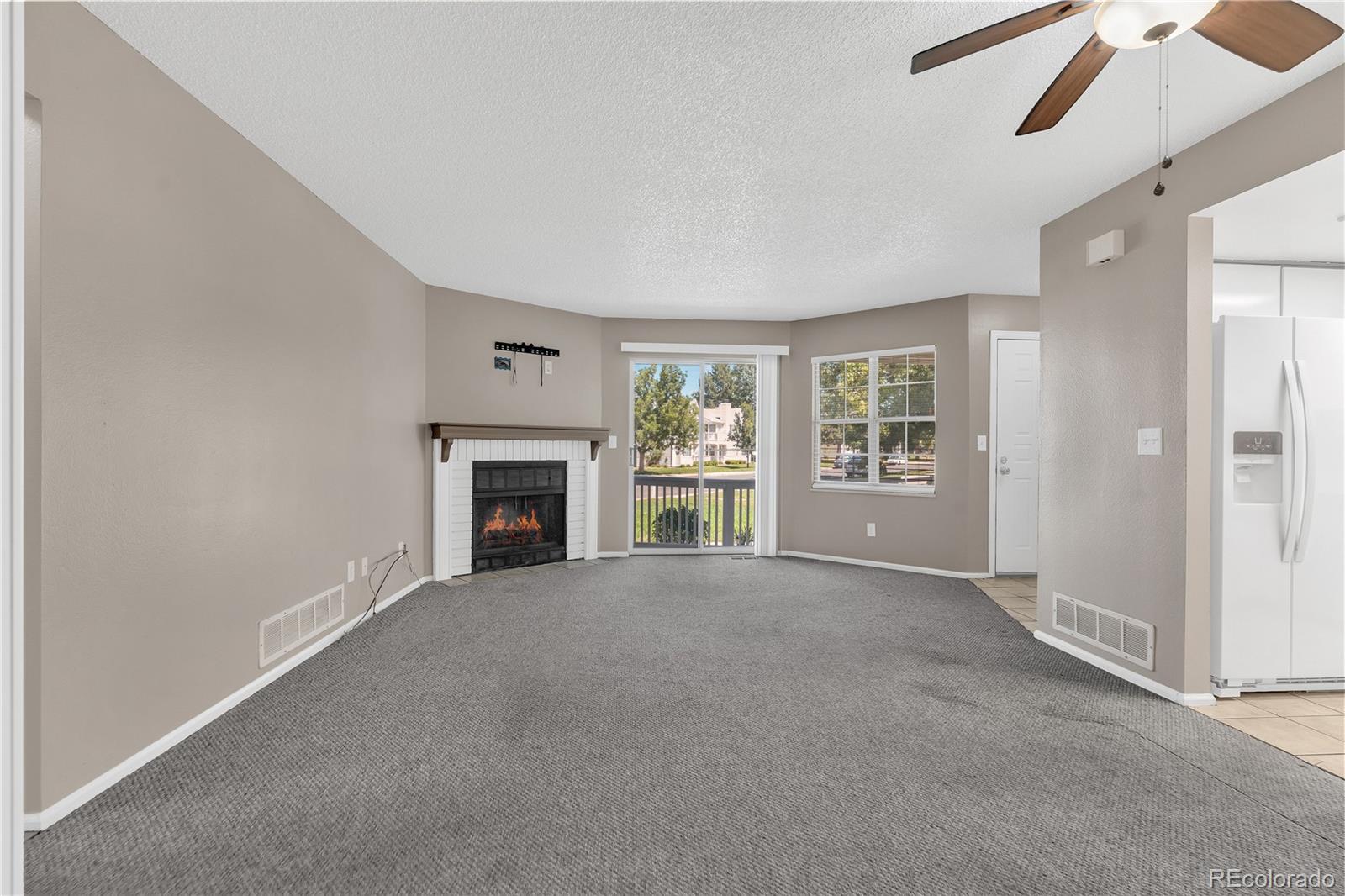 MLS Image #6 for 12524 e pacific circle,aurora, Colorado