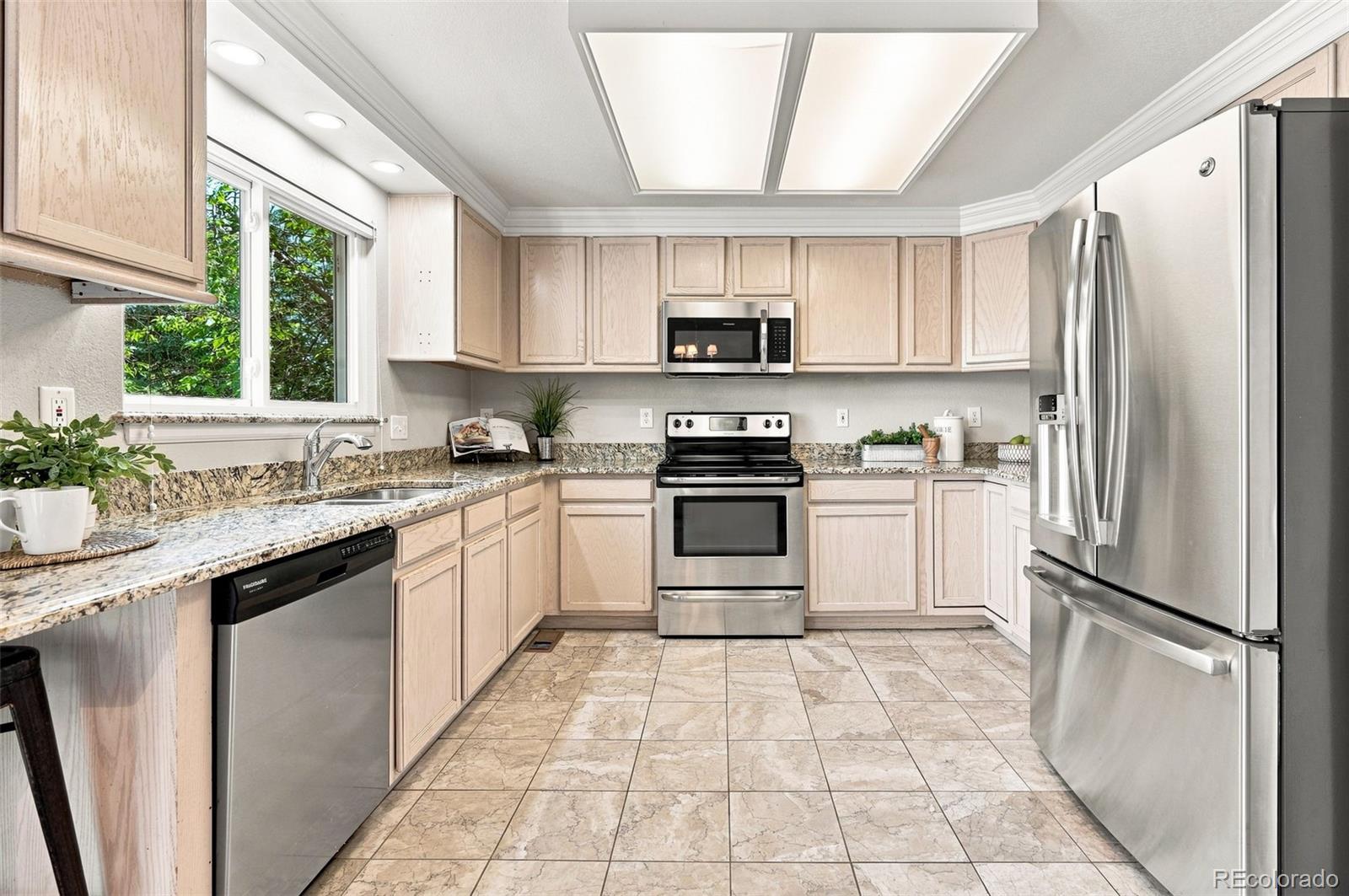 MLS Image #13 for 19931 e radcliff place,aurora, Colorado