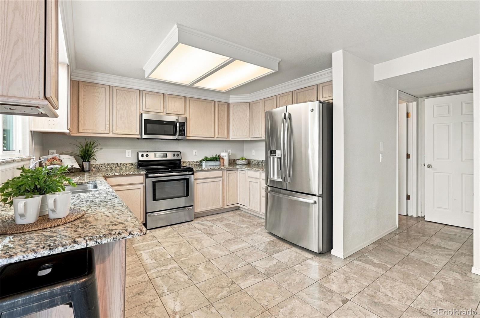 MLS Image #14 for 19931 e radcliff place,aurora, Colorado