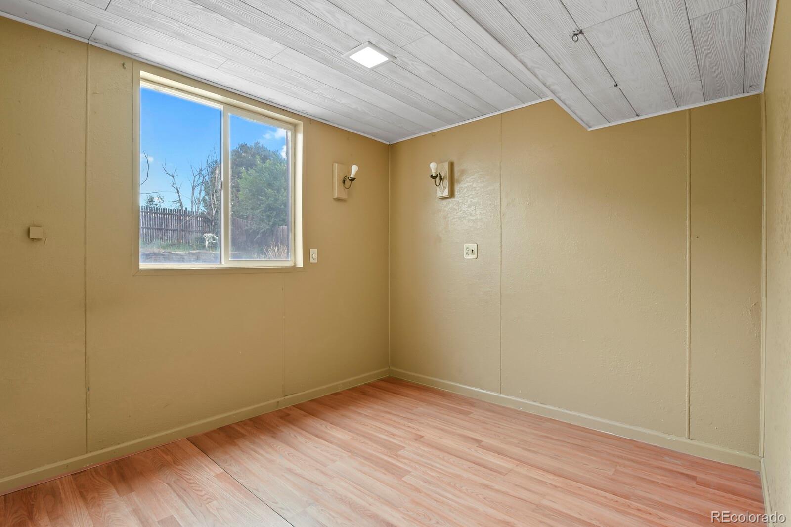 MLS Image #14 for 15977 e 17th place,aurora, Colorado