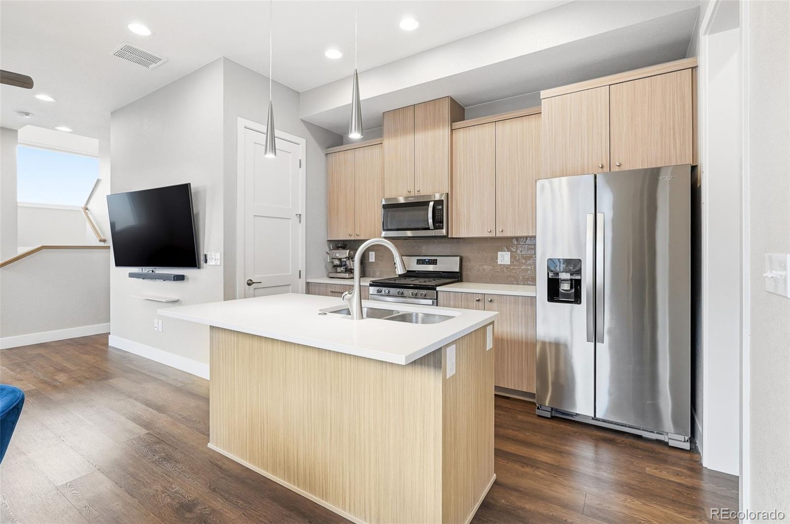MLS Image #8 for 1530  terry street,longmont, Colorado