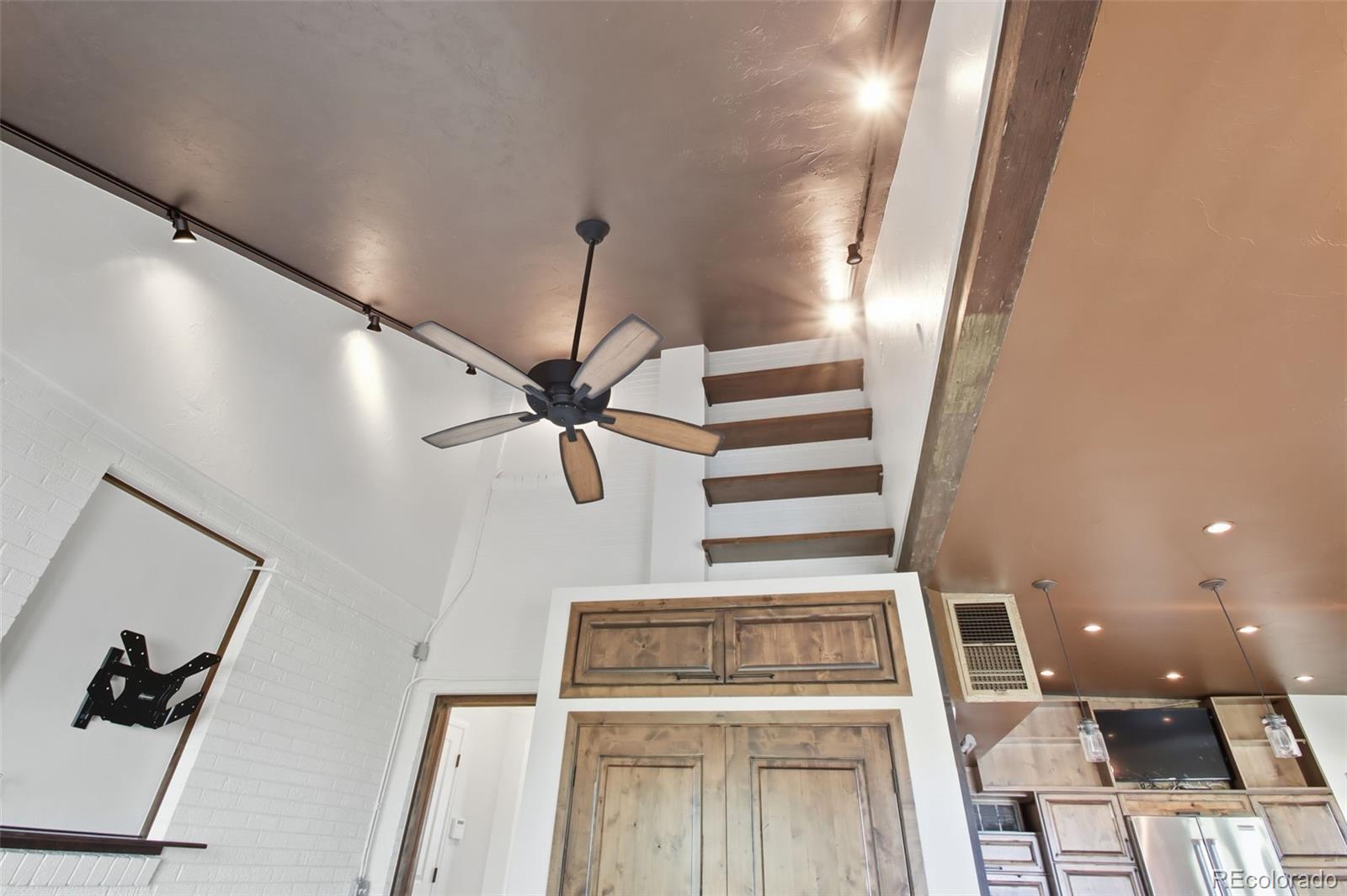 MLS Image #38 for 4805 w 11th avenue,denver, Colorado