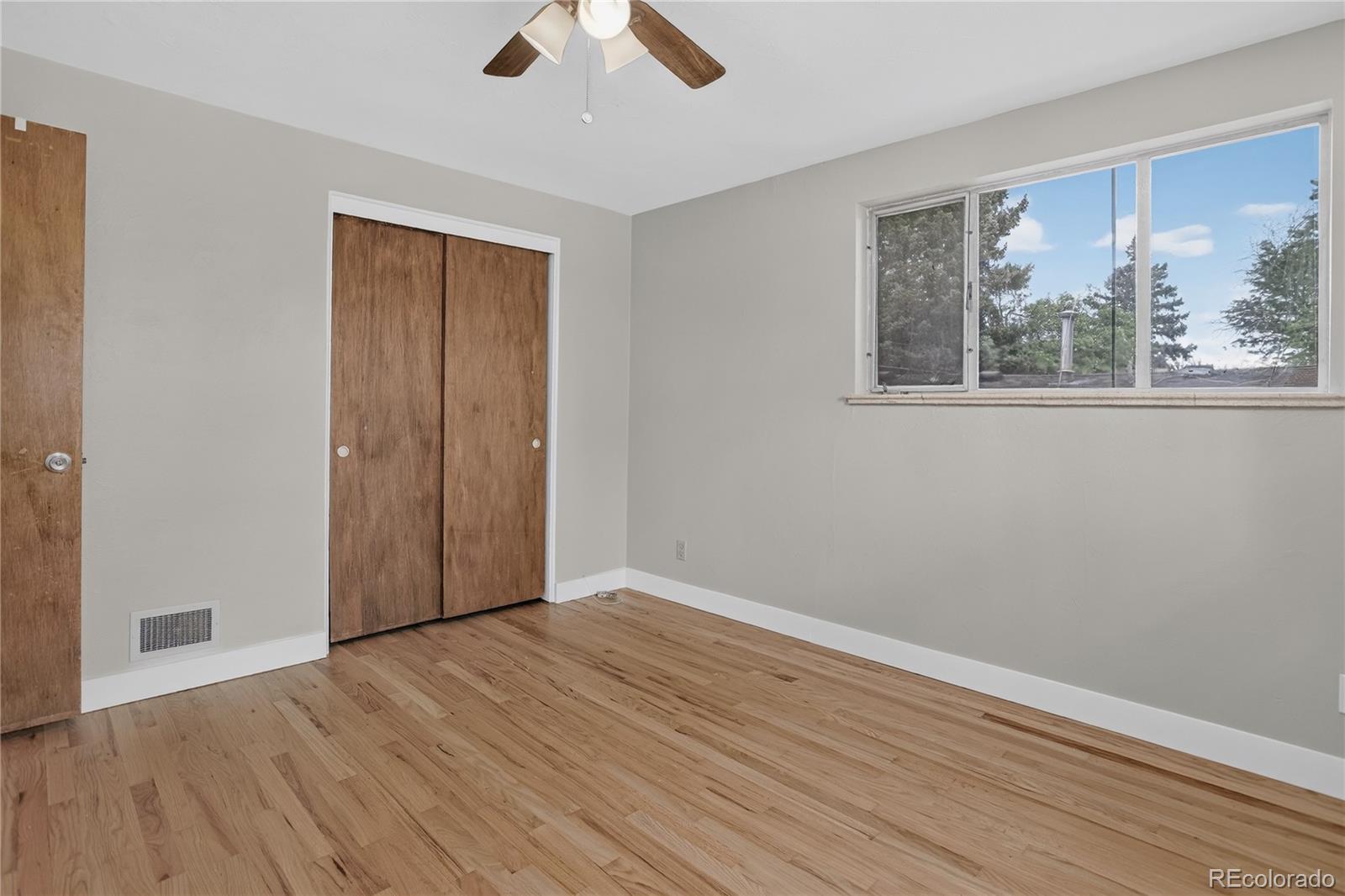 MLS Image #15 for 8395 w 17th avenue,lakewood, Colorado
