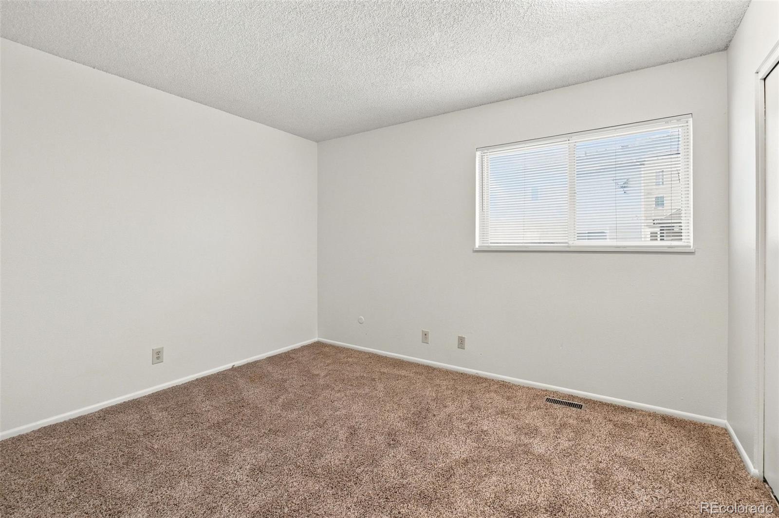 MLS Image #11 for 1225 s oneida street,denver, Colorado