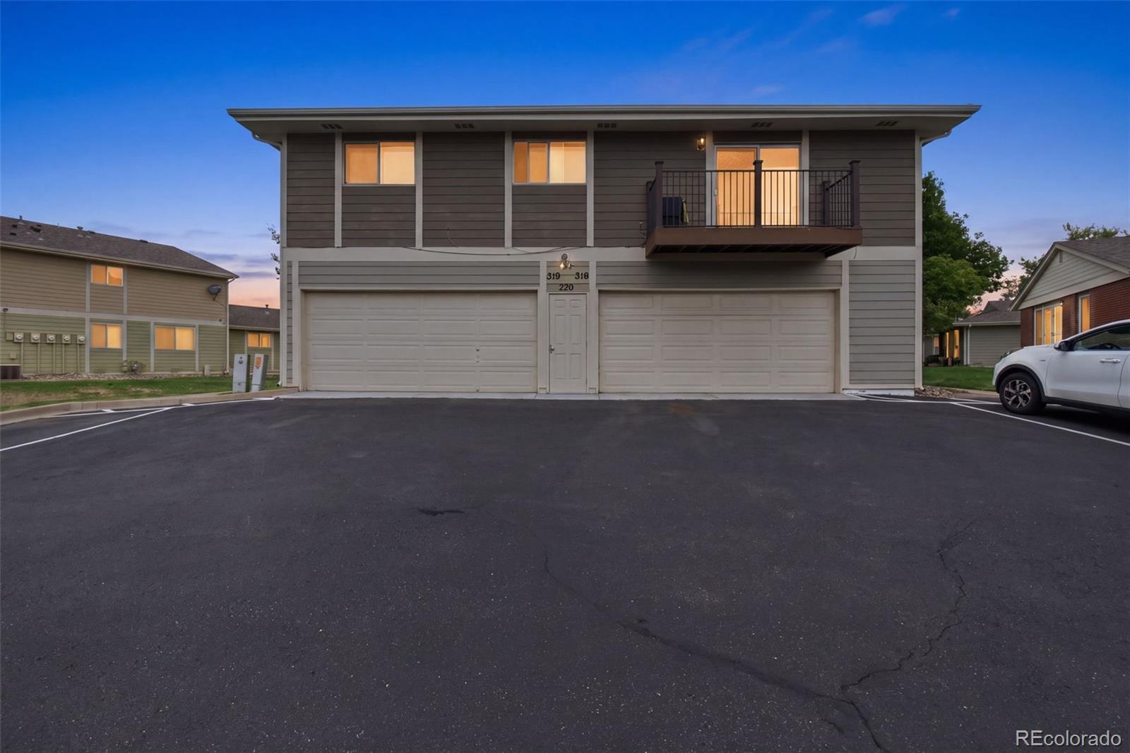 MLS Image #14 for 1225 s oneida street,denver, Colorado